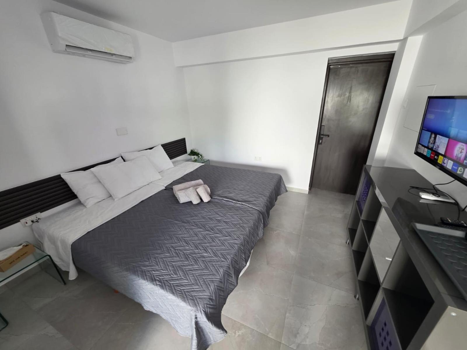 Town Centre Suites Larnaka Exterior foto