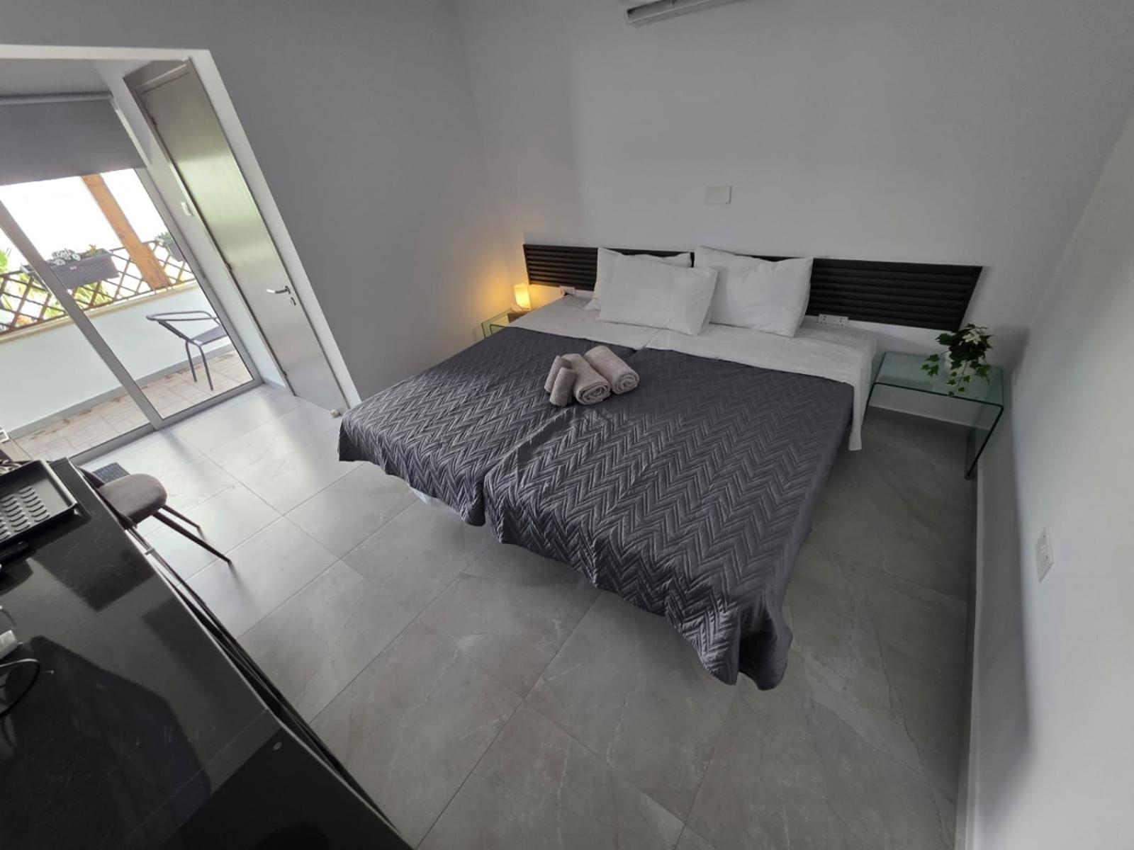 Town Centre Suites Larnaka Exterior foto