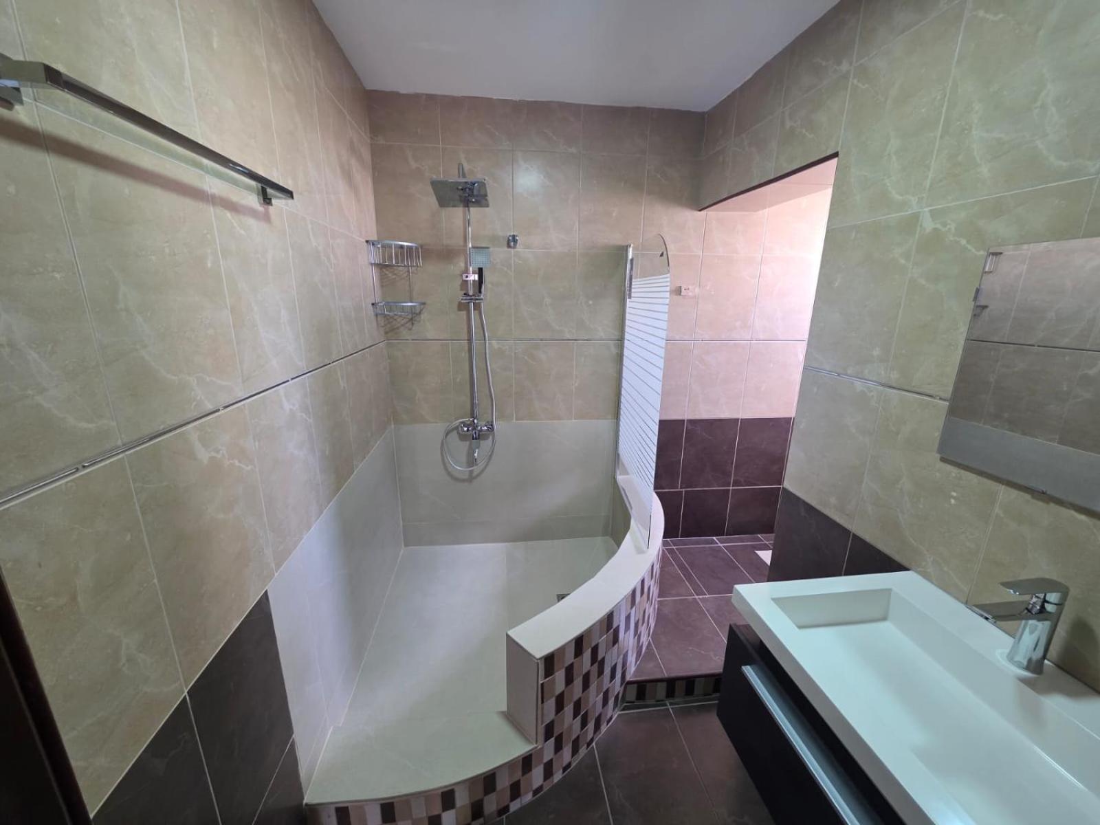 Town Centre Suites Larnaka Exterior foto
